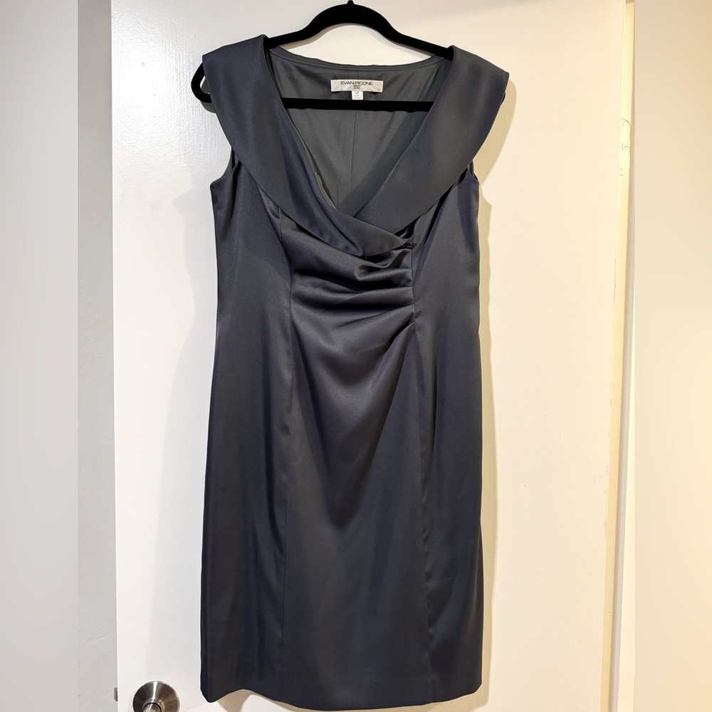 Evan-Picone Grey 12p knee length dress